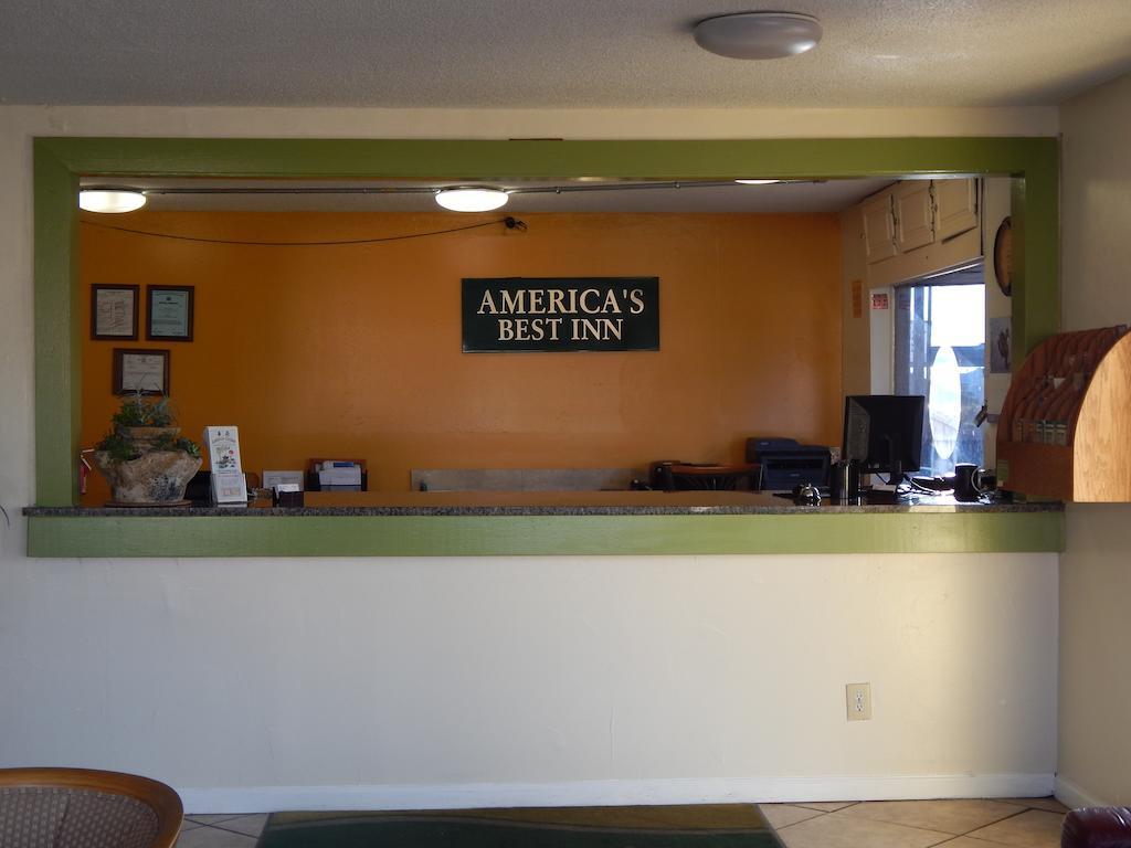 America'S Best Inn Montgomery Exterior photo